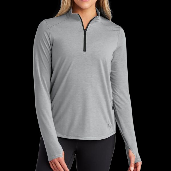 Women's Motion 1/4 Zip Thumbnail